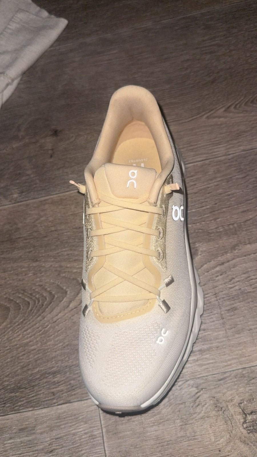 On Cloudtilt sneakers, Kleding | Dames, Schoenen, Geel, Ophalen of Verzenden, Sneakers of Gympen, Zo goed als nieuw