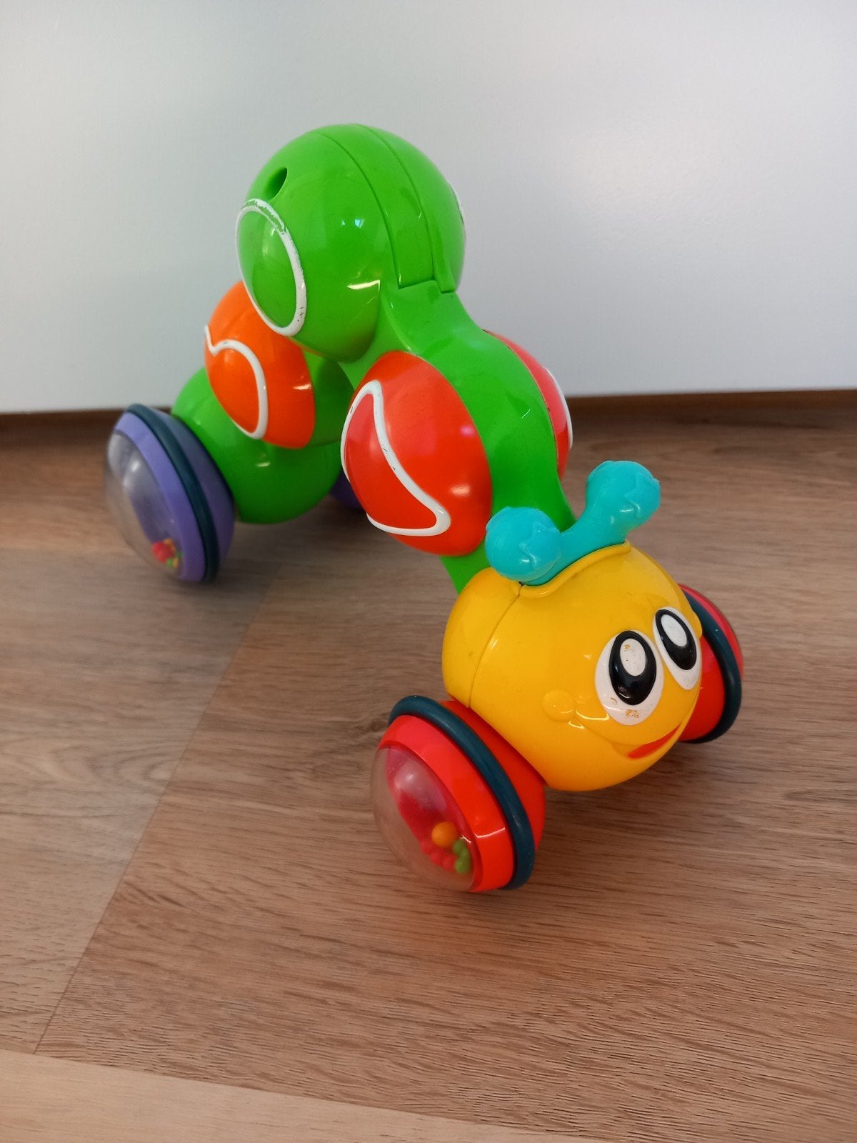 Vrolijke rups, Ophalen of Verzenden, Zo goed als nieuw, Overige typen, Met wieltjes