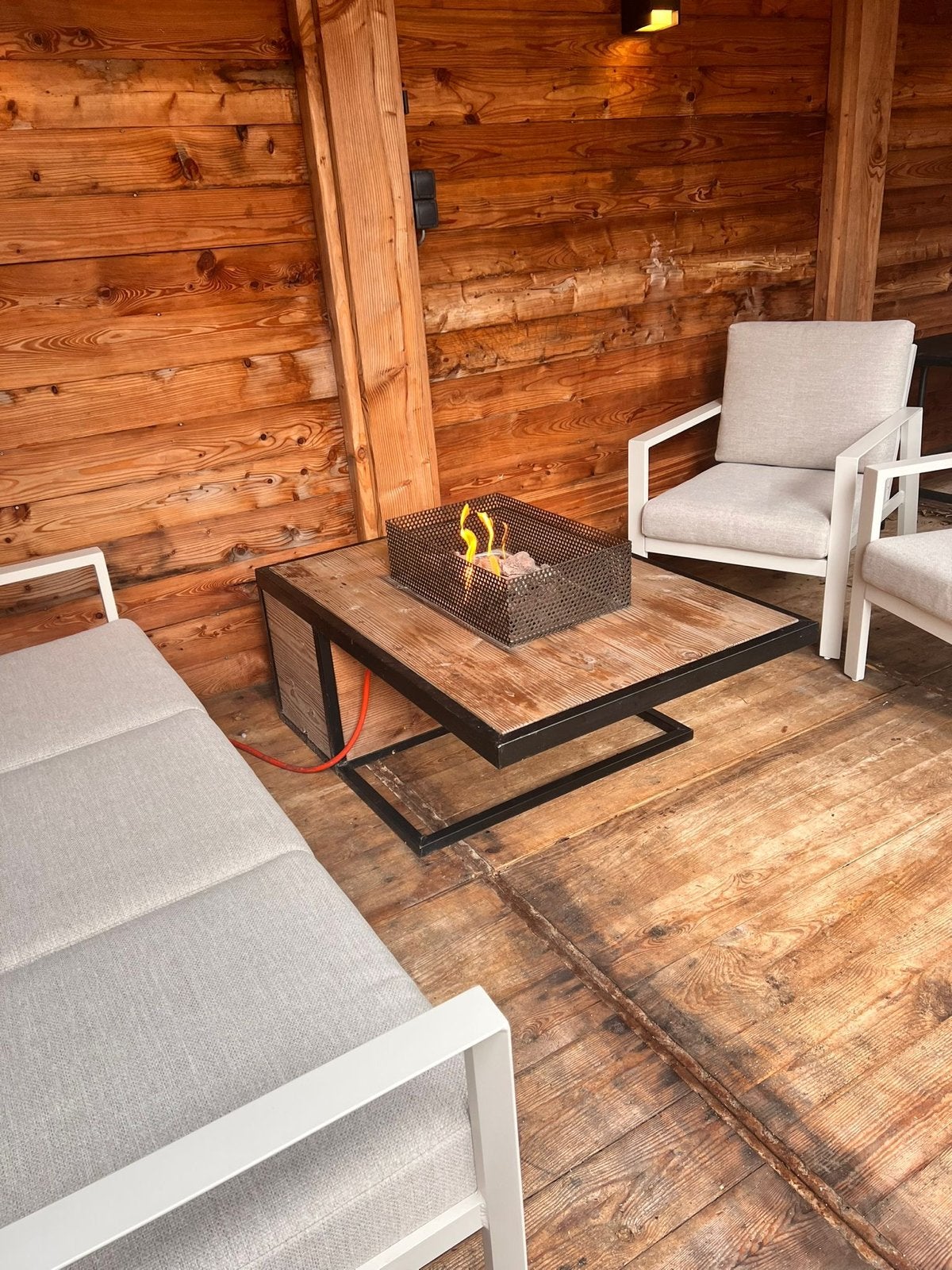 Vuurtafel - Gezellige warmte voor buiten, Tuin en Terras, Ophalen, Zo goed als nieuw