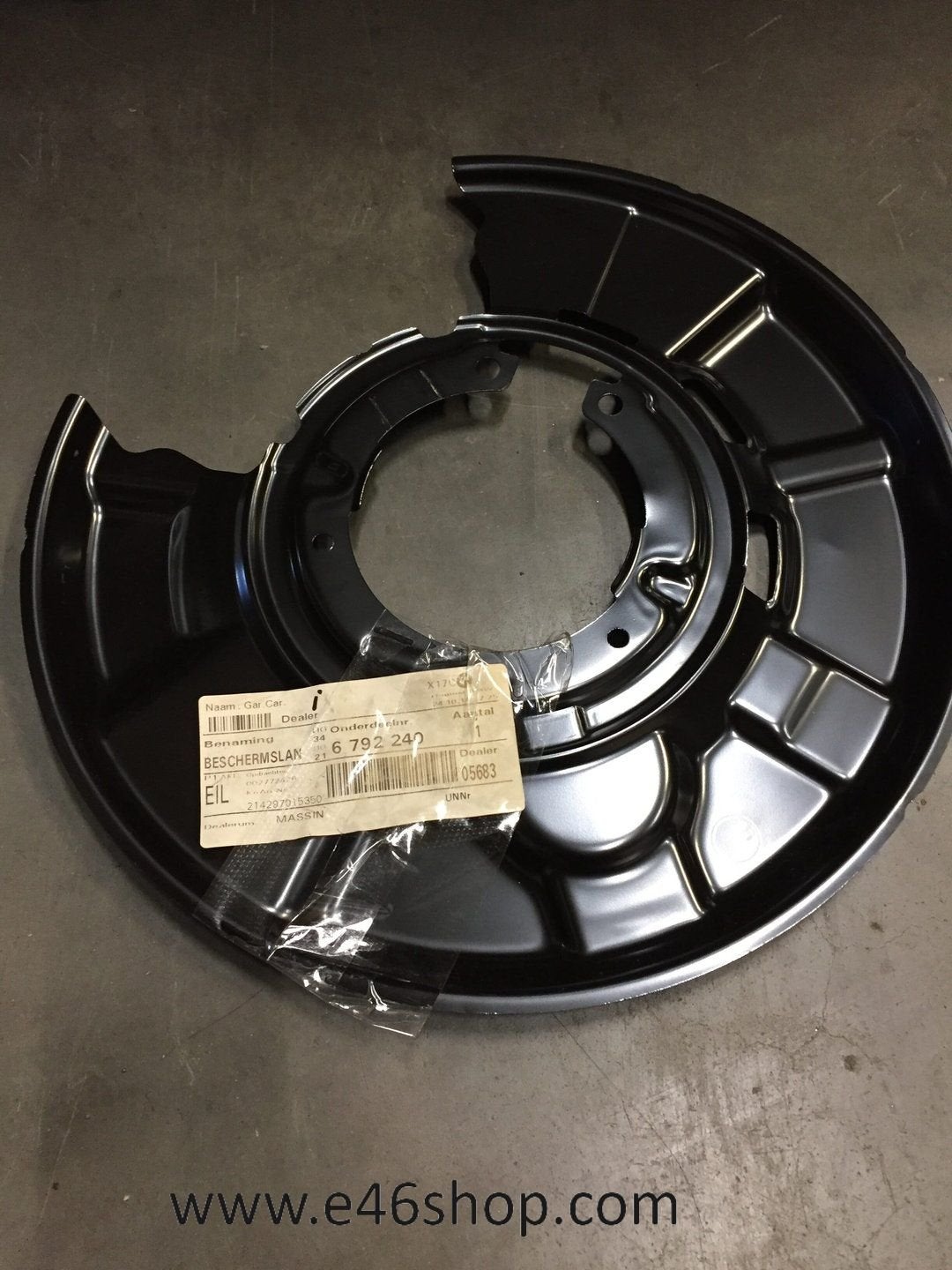 Ankerplaat rechts BMW E81 E82 E87 F20 F21 F22 F23 E90 E91 F3, -, -, Nieuw, Ophalen of Verzenden