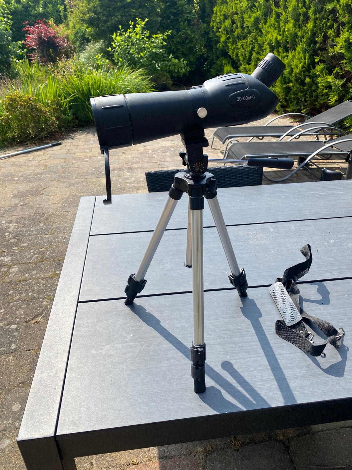 Mono verrekijker 20-60x60 kijkt scherp, Ophalen of Verzenden, Zo goed als nieuw, Minder dan 80 mm, Onderdelen of Toebehoren