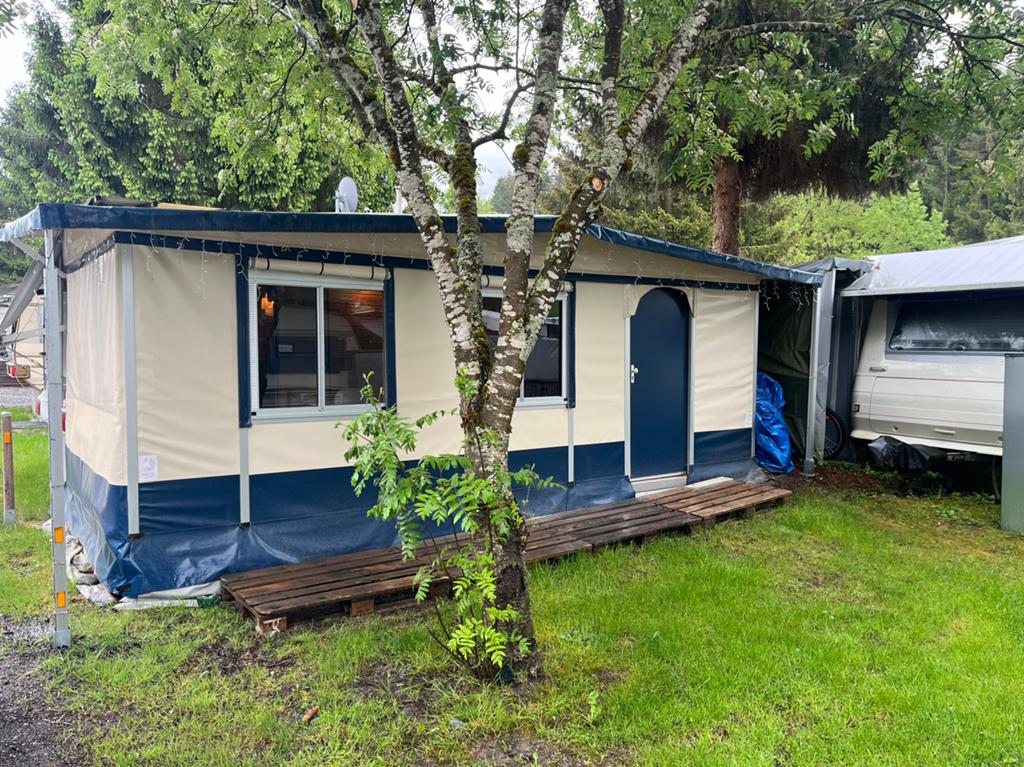 Caravan Brixen im Thale Oostenrijk, Caravans en Kamperen, Standaardzit, Stapelbed, Particulier, Tot en met 6