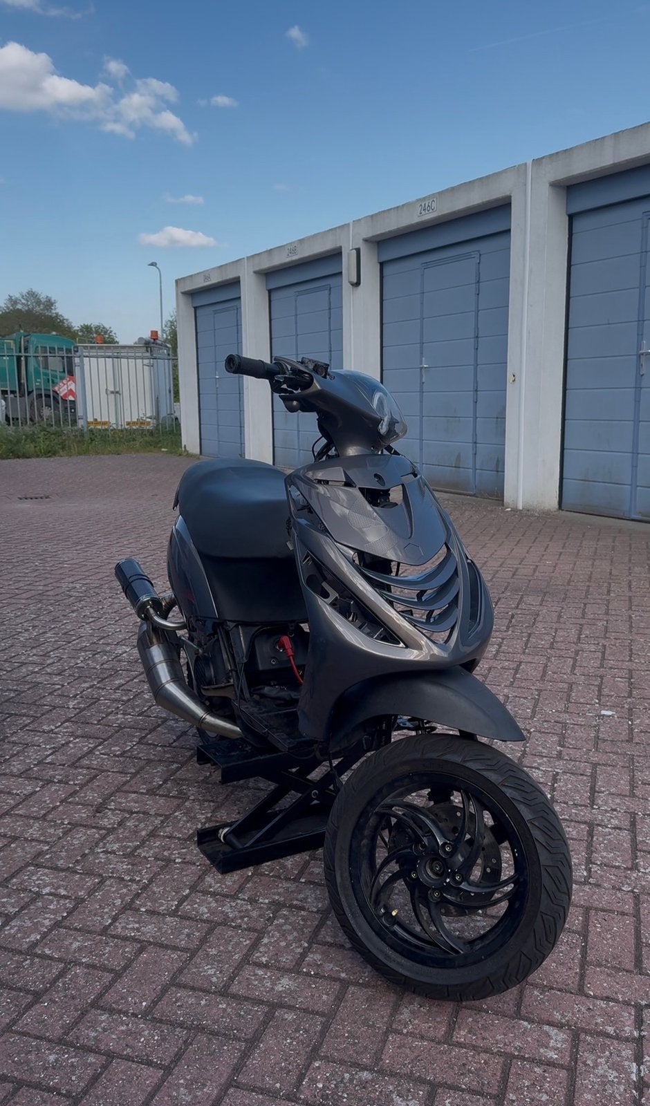 Custom zip brom 172cc stage 2, Fietsen en Brommers, Scooters | Piaggio, Ophalen, Zo goed als nieuw, Tweetakt, Zip