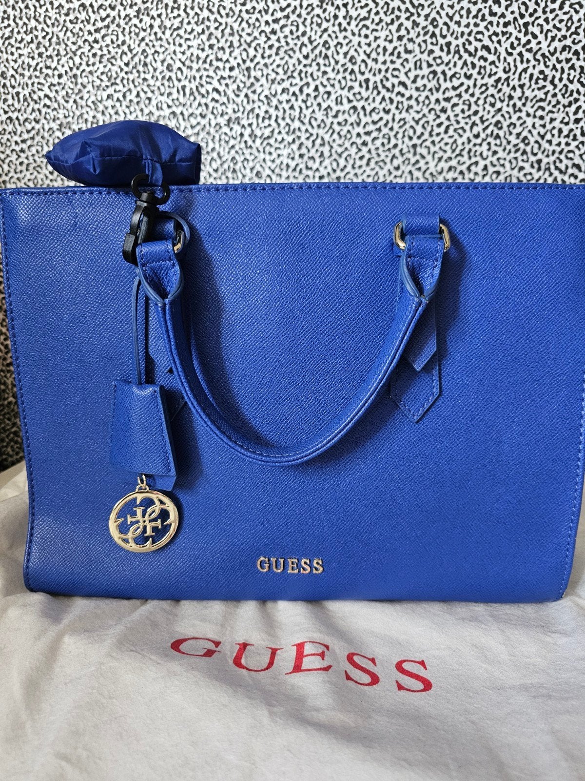 GUESS; MOOIE BLAUWE DAMES TAS € 45,-, Sieraden, Tassen en Uiterlijk, Tassen | Damestassen, Ophalen of Verzenden, Blauw, Handtas
