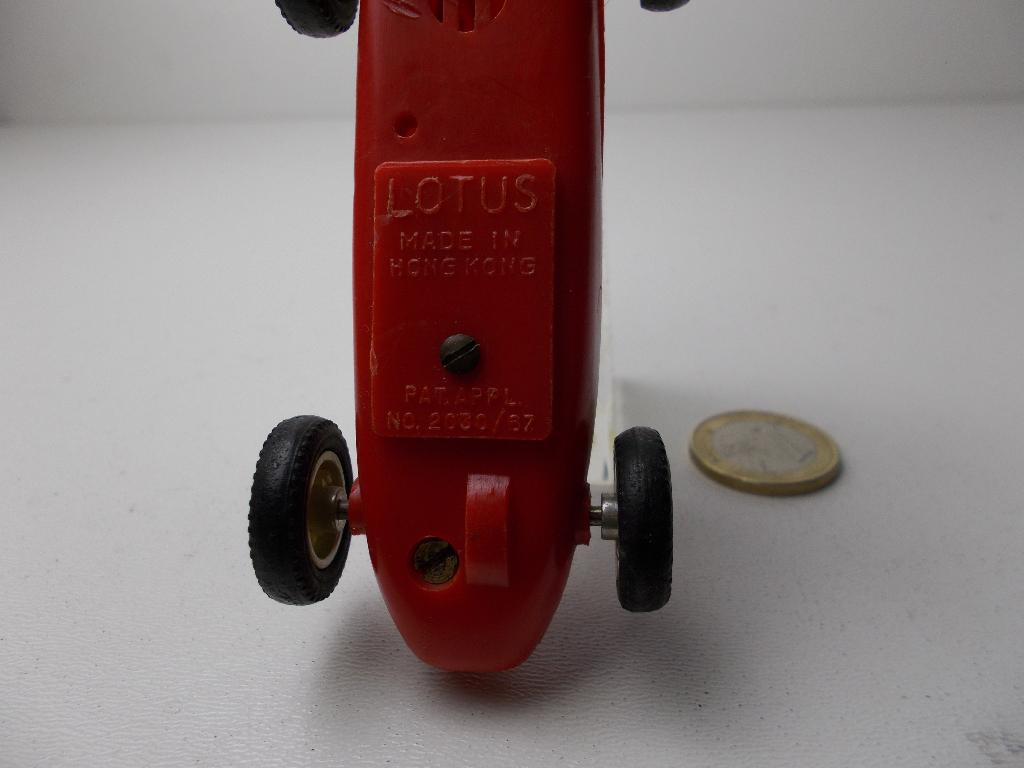 1967 HONG KONG LOTUS FORMULE 1 RACER (Plastic) + DRIVER!, Ophalen of Verzenden, Zo goed als nieuw, Auto, Overige merken