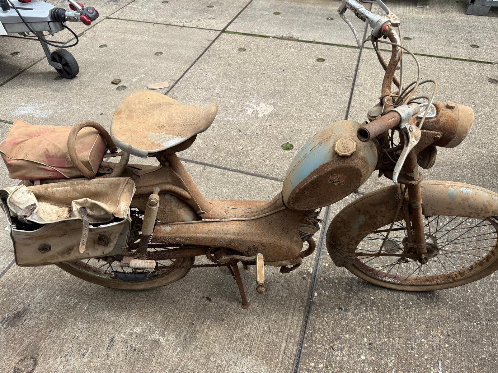 Peugot bb , peugot brommer, Fietsen en Brommers, Ophalen, Overige merken