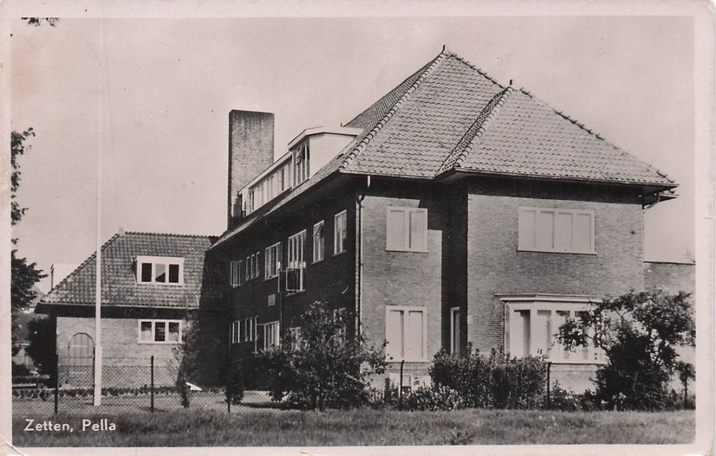 703-437-035 Zetten Pella, Verzamelen, Ophalen of Verzenden, Voor 1920, Gelderland