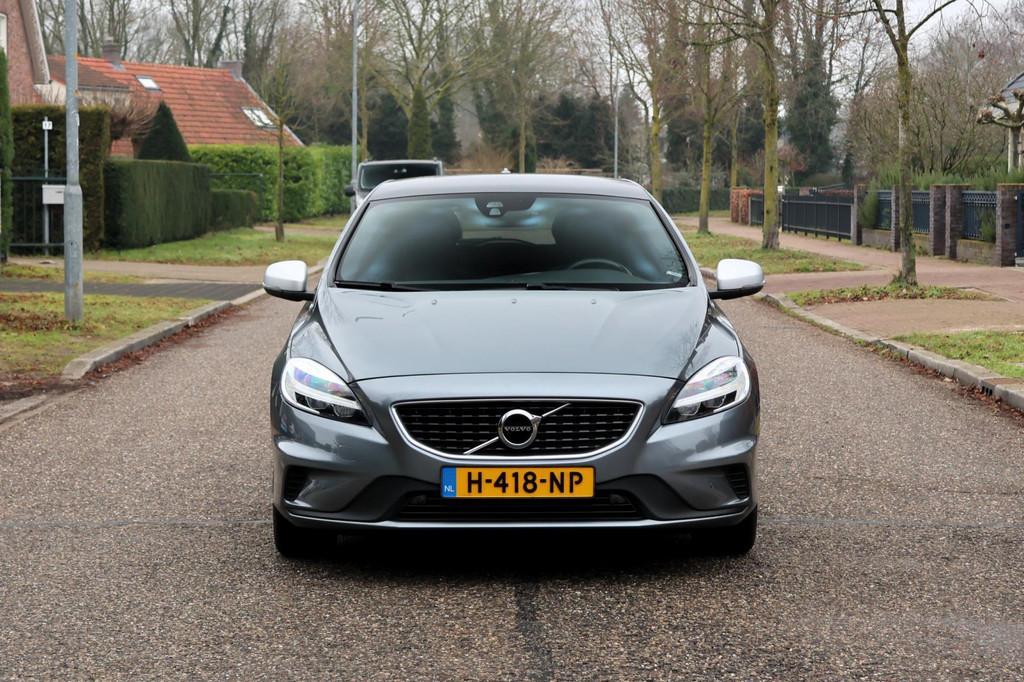 Volvo V40 1.5 T3 Polar+ Sport | R-DISIGN | PANO | AUTOMAAT |, Auto's, Volvo, Euro 6, 4 cilinders, 700 kg, Origineel Nederlands