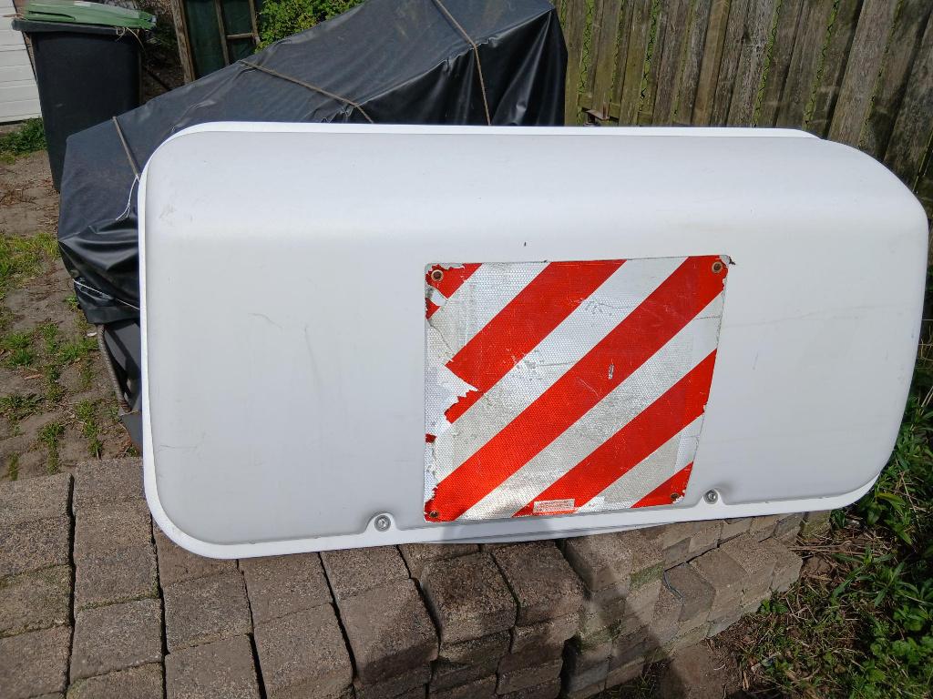 Bagagekoffer voor camper op fietsenrek, Caravans en Kamperen, Camper-accessoires, Ophalen of Verzenden, Gebruikt