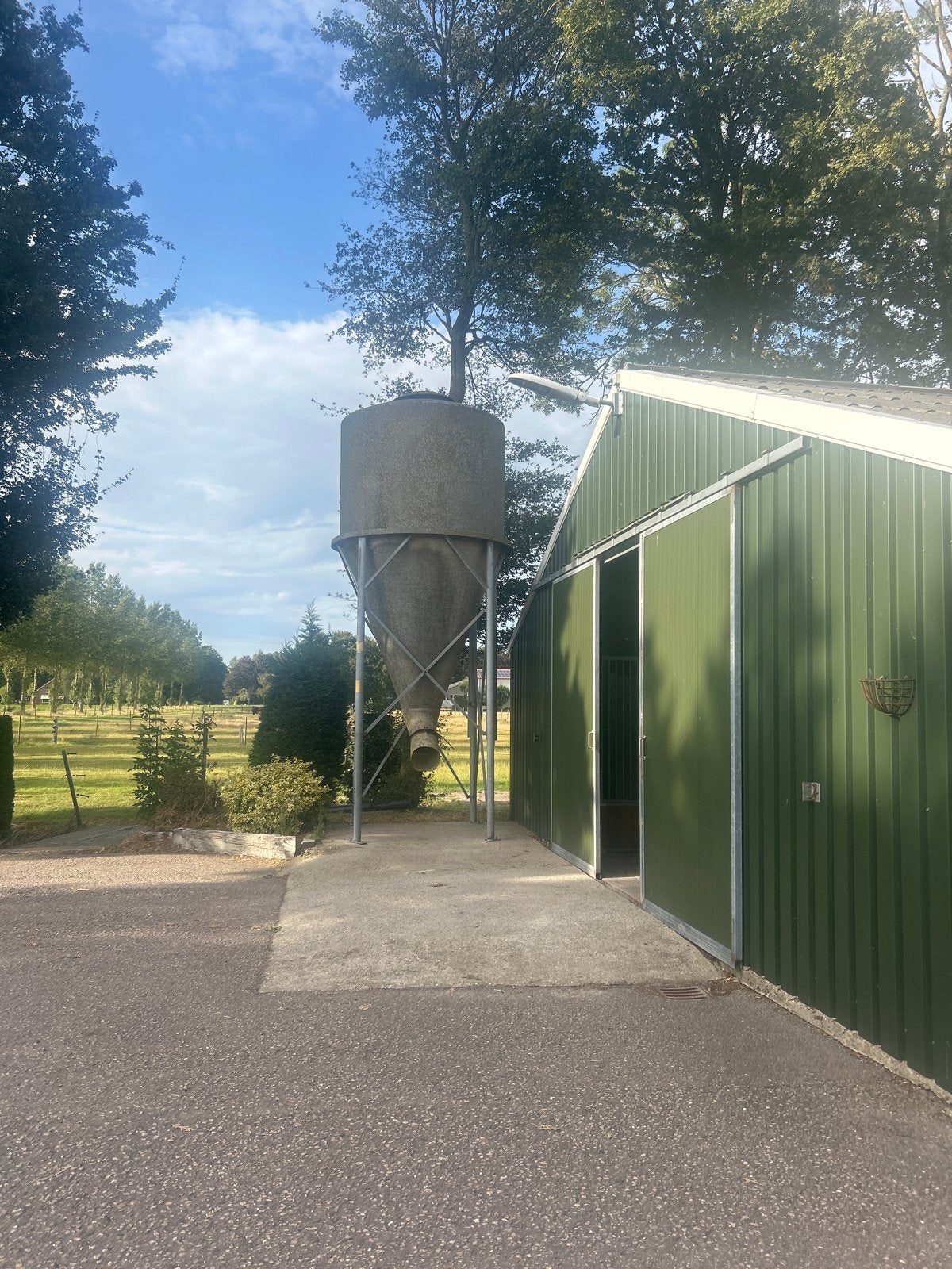 Voersilo voor vee of opslag, Ophalen