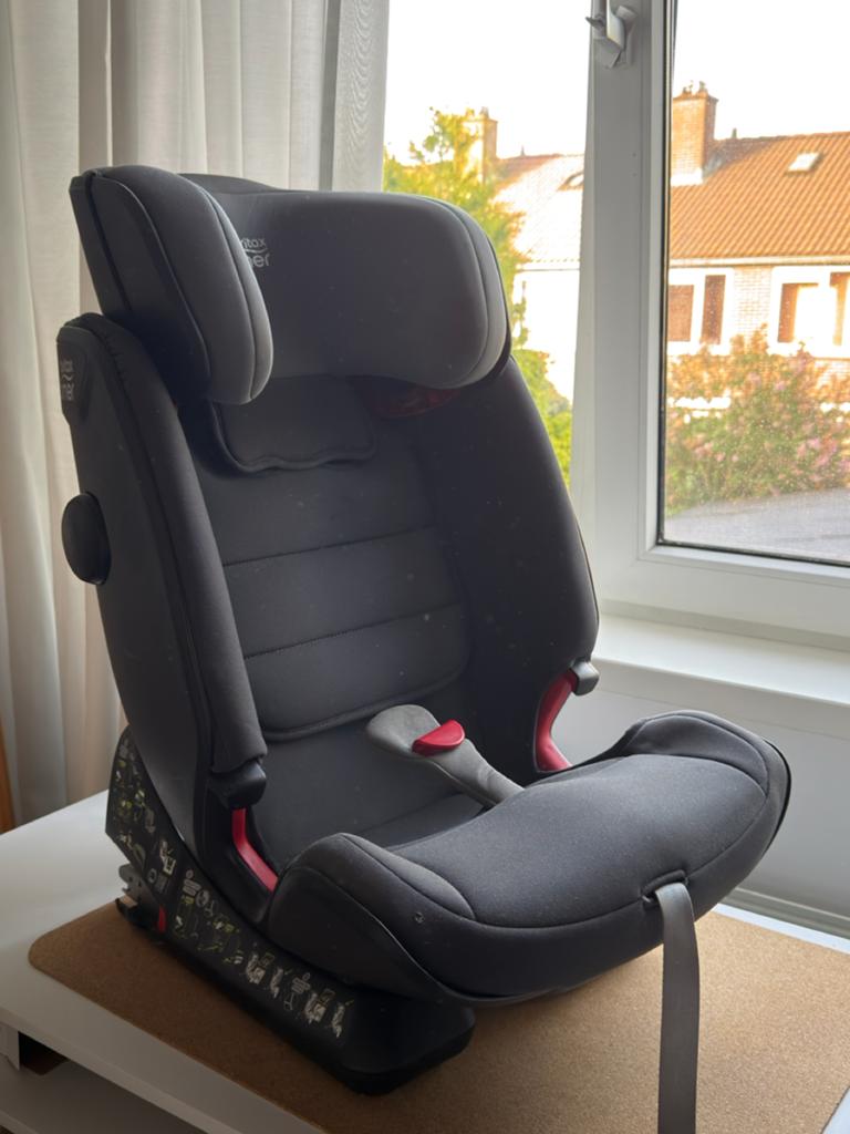 BRITAX RÖMER ADVANSAFIX IV M autostoel, Kinderen en Baby's, Autostoeltjes, Ophalen, Romer, Autogordel of Isofix, Gebruikt