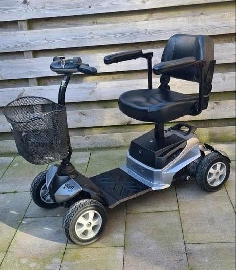 Life & Mobility Vivo geheel demonteerbaar, Diversen, Rolstoelen, Ophalen, Elektrische rolstoel