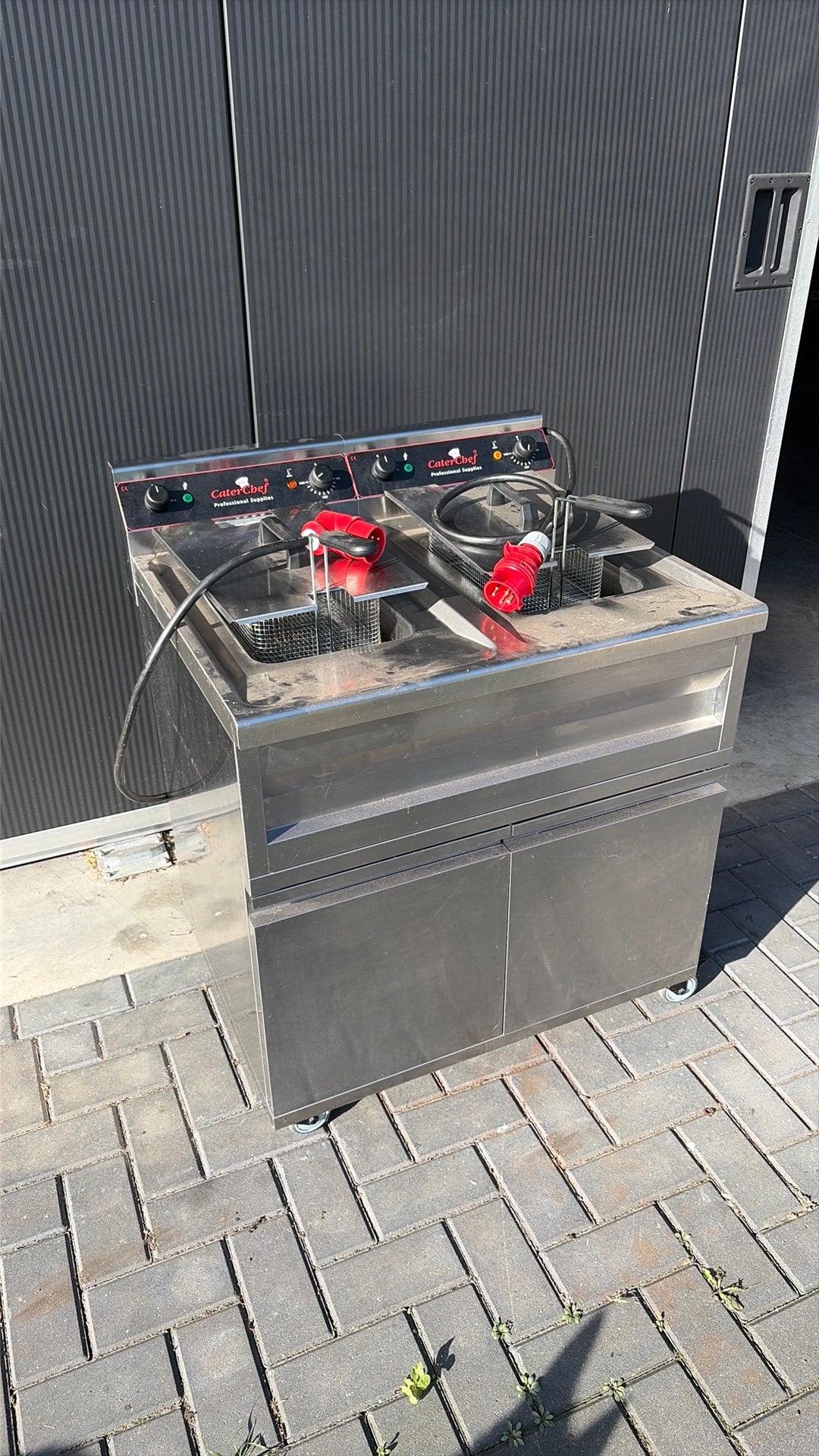 Caterchef friteuse 2x 12 liter, 4 liter of meer, Ophalen, Zo goed als nieuw