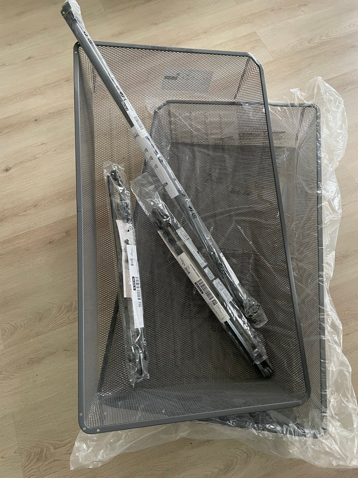 IKEA KOMPLEMENT voor PAX Kast, draadmanden, rails, roede, Ophalen, Met plank(en), 100 tot 150 cm, Nieuw