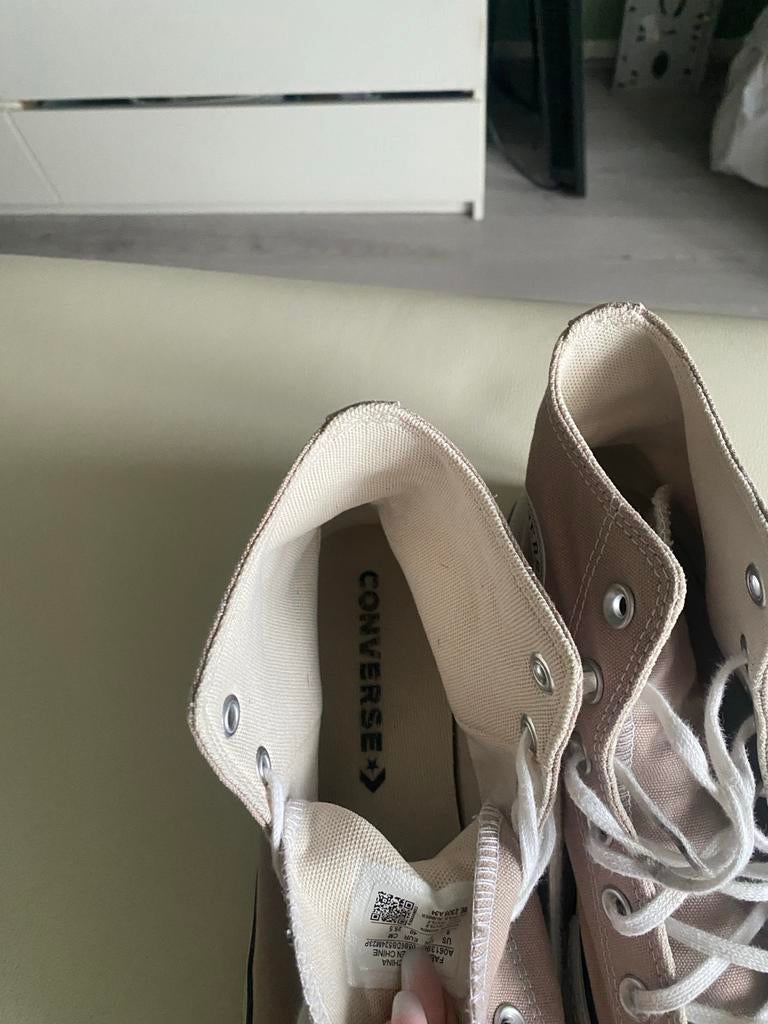 Converse All Star High Top Sneakers - Beige, Kleding | Dames, Schoenen, Ophalen of Verzenden, Zo goed als nieuw, Beige, Sneakers of Gympen