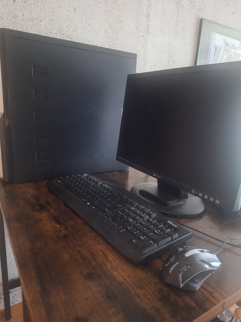 Budget PC Desktop, Met monitor, HDD, Ophalen of Verzenden, Gaming