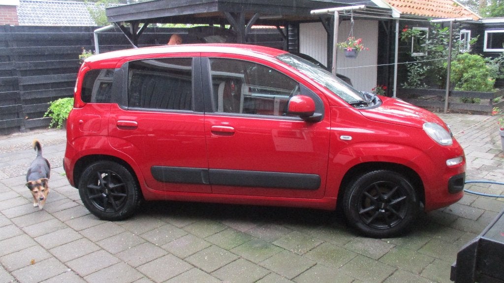 Fiat Panda 0.9 Twinair Trekking 2013 Rood, Auto's, Fiat, Voorwielaandrijving, Stof, 31 €/maand, Panda
