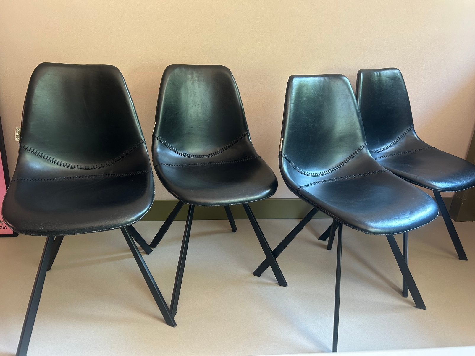 DUTCH BONE zwarte leren eetkamerstoelen 4 stuks stoelen, Huis en Inrichting, Stoelen, Ophalen, Gebruikt, Zwart, Leer