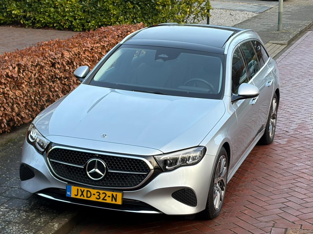Mercedes-Benz E300e, 313pk, Pano, Burmester, MB-Garantie ‘28, Automaat, 4 cilinders, 167 km/l, Leder en Stof