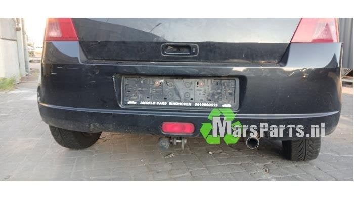 Achterbumper van een Suzuki Swift