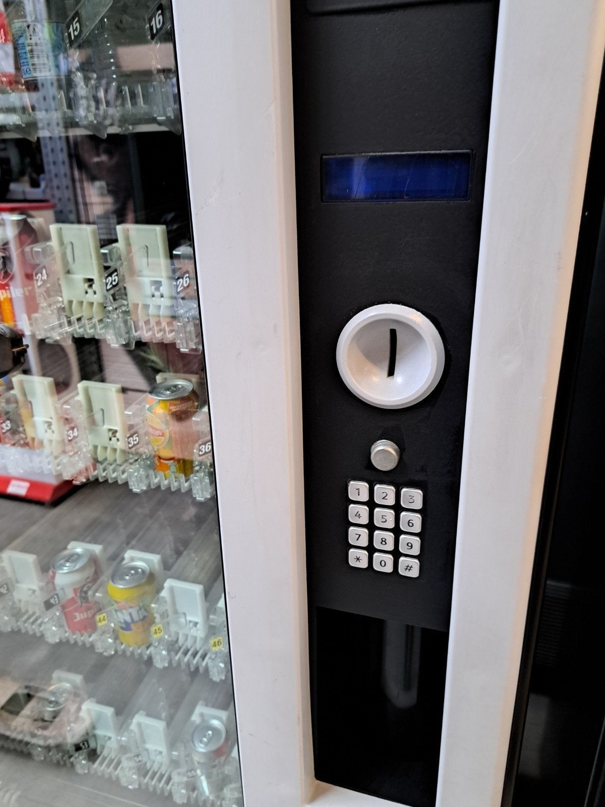 Frisdrank automaat Vendo G6, Verzamelen, Automaten | Overige, Ophalen