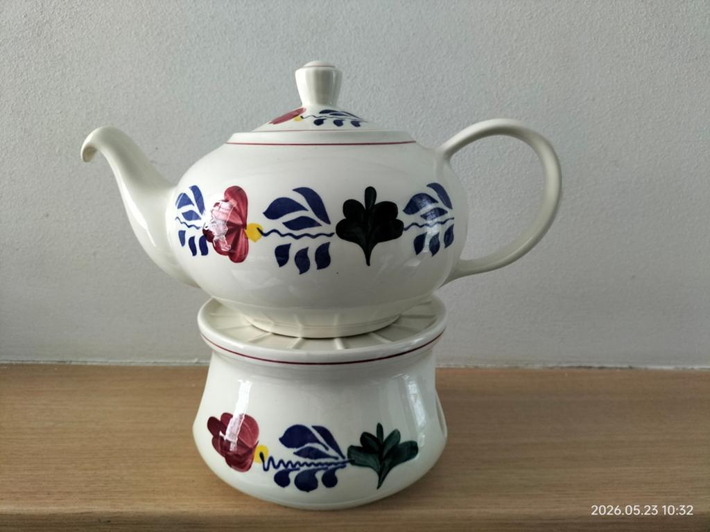 Boerenbond theepot met onderstel, Theepot/fluitketel, Ophalen, Zo goed als nieuw