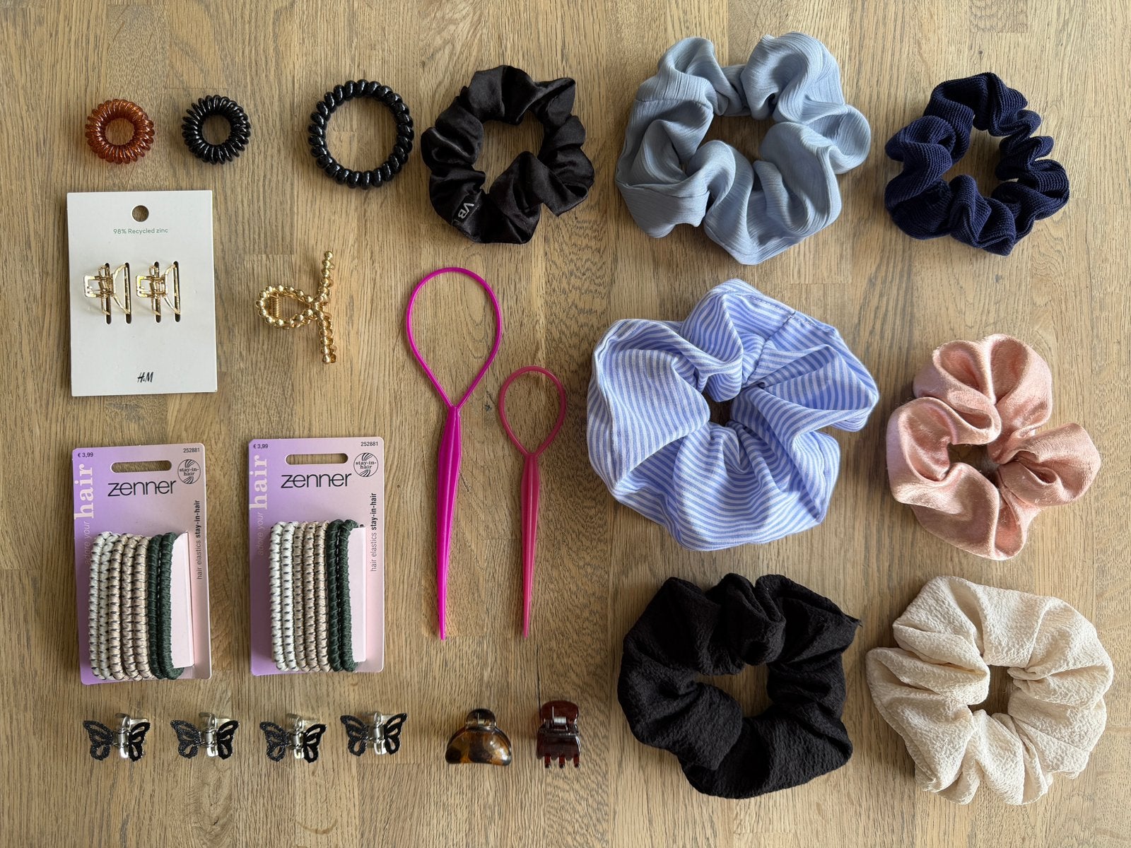 Set haaraccessoires oa scrunchies, Zenner elastiek, hairtool, Ophalen of Verzenden, Zo goed als nieuw, Haarspeld