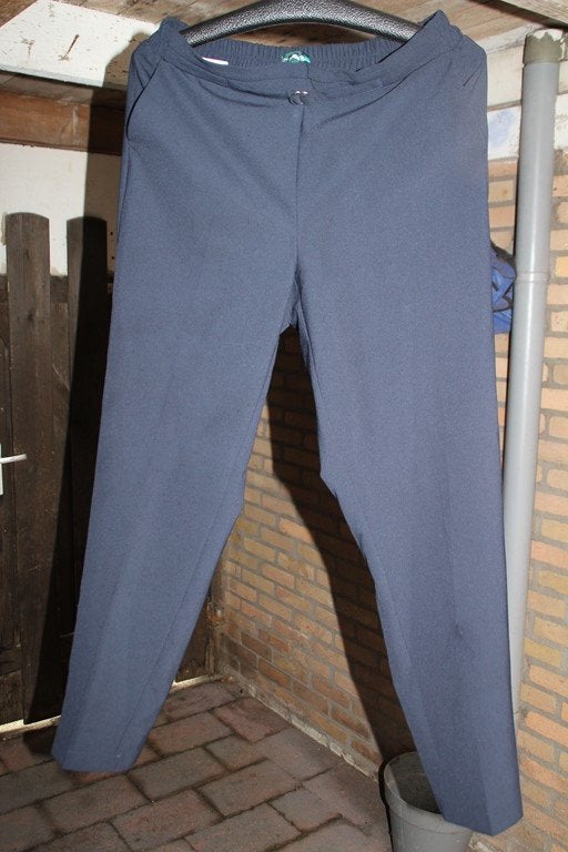 broek blauw met elastiek (z.g.a.n), Kleding | Dames, Maat 38/40 (M), Blauw, Ophalen of Verzenden, Zo goed als nieuw