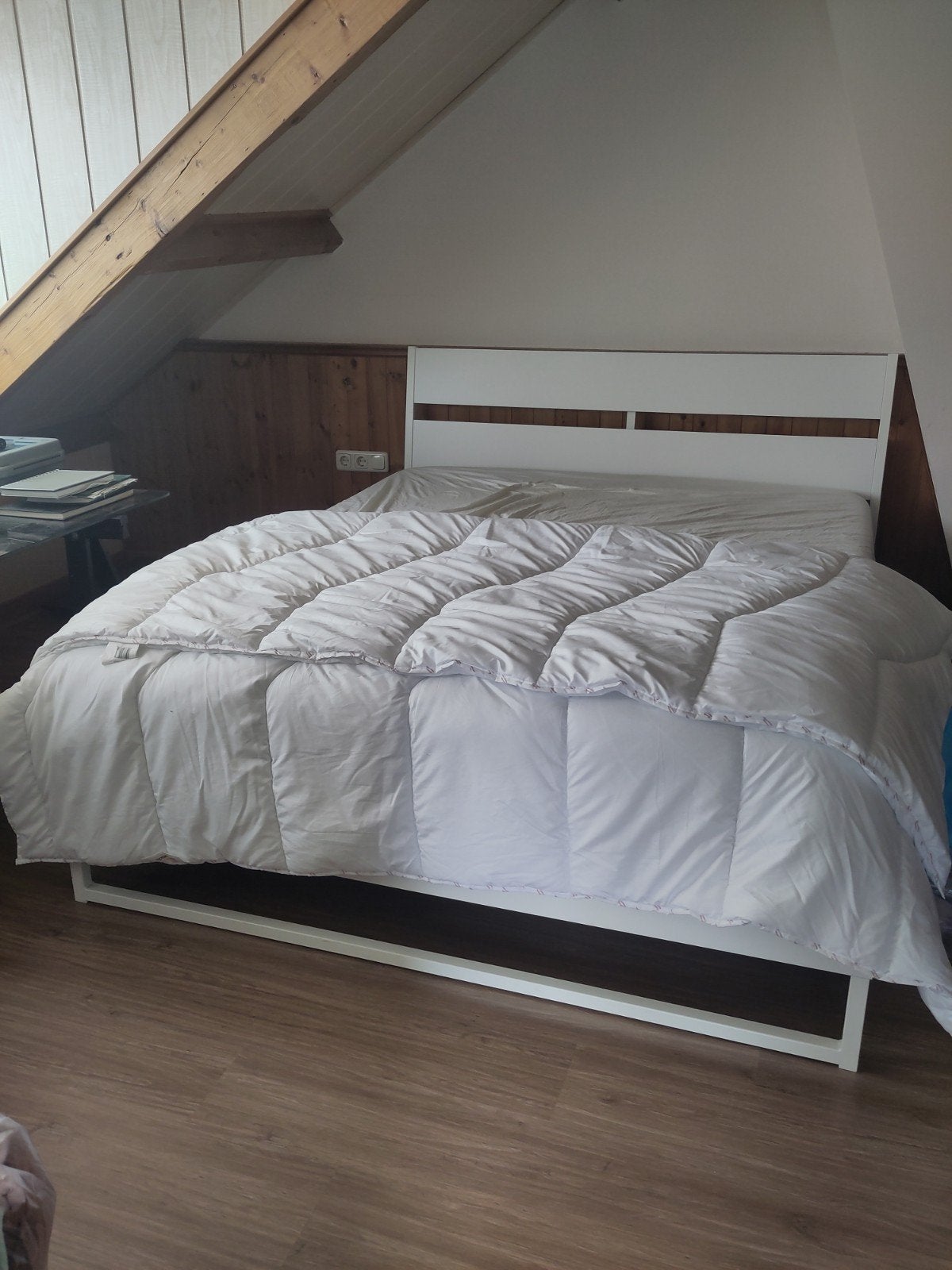 Ikea bedframe met Emma matras en dekbed (160x200), Ophalen, Wit, Tweepersoons, Zo goed als nieuw