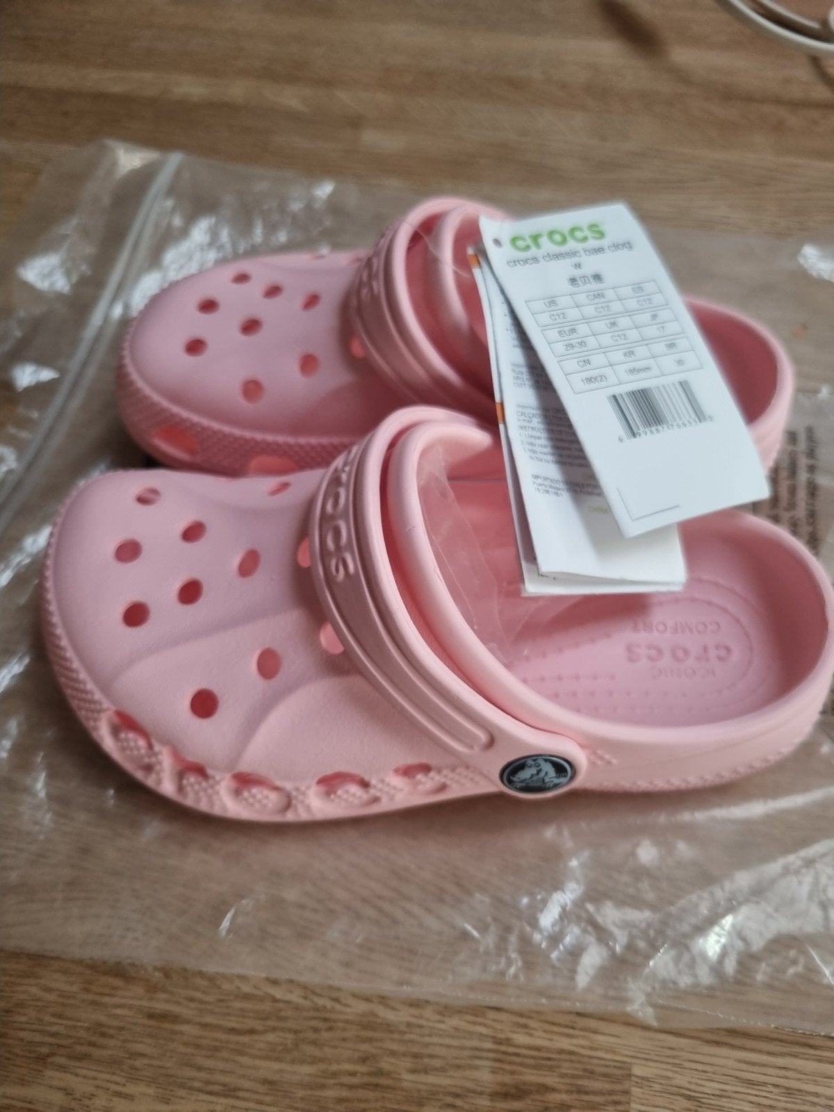 Nieuwe Roze Crocs Classic Bae Clog - Maat 29-30, Ophalen of Verzenden, Nieuw, Crocs, Meisje