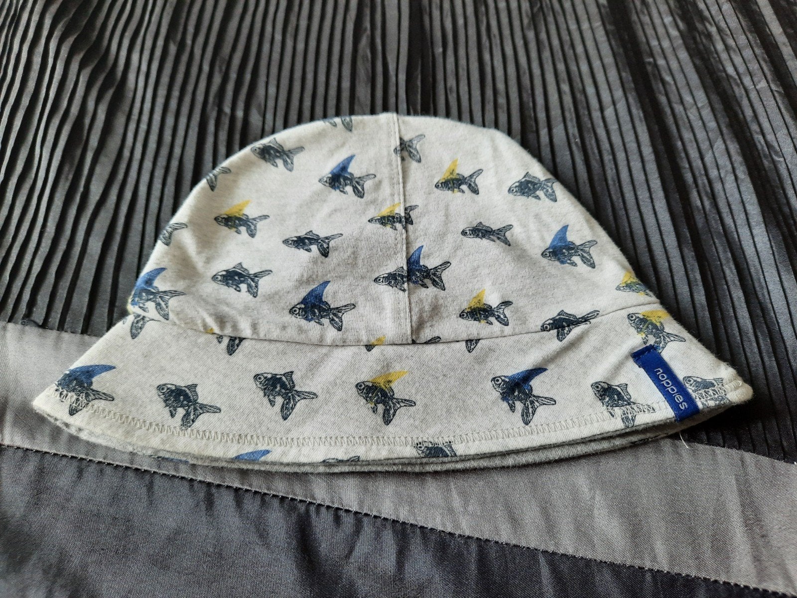 Noppies baby zonnehoedje met vissenprint, Kinderen en Baby's, Babykleding | Petten en Hoeden, Maat 62, Jongetje of Meisje, Hoed