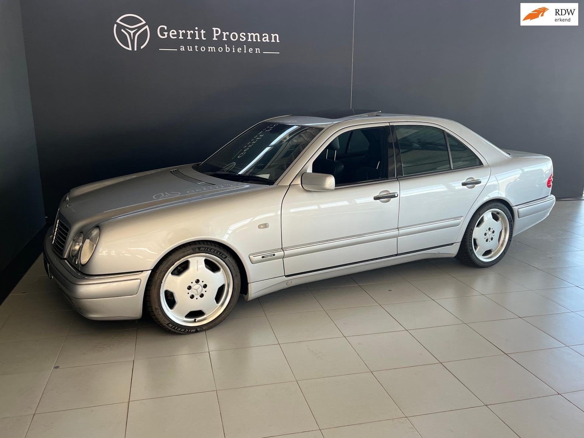 Mercedes-Benz E-klasse AMG 50 AMG (W210) | 86.000 KM | M119, Achterwielaandrijving, 1650 kg, 347 pk, Leder