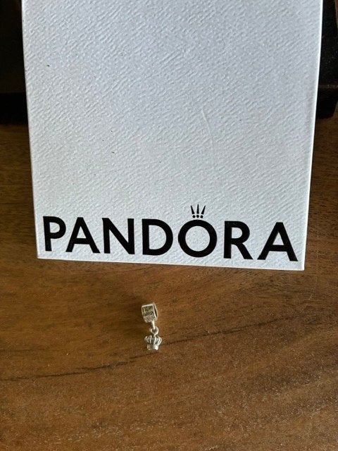 Pandora bedel met kroontje, zilver, Pandora, Ophalen of Verzenden, Zo goed als nieuw, 1 bedel