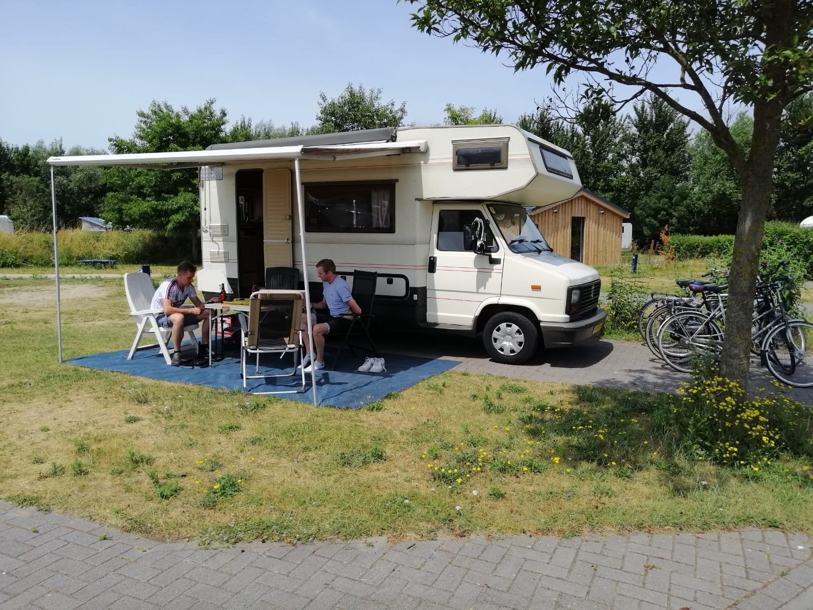 Peugeot J5 Dethleffs Camper 1989 - Klaar voor Avontuur, Caravans en Kamperen, Standaard zit, Alkoof, Ringverwarming, Rookmelder