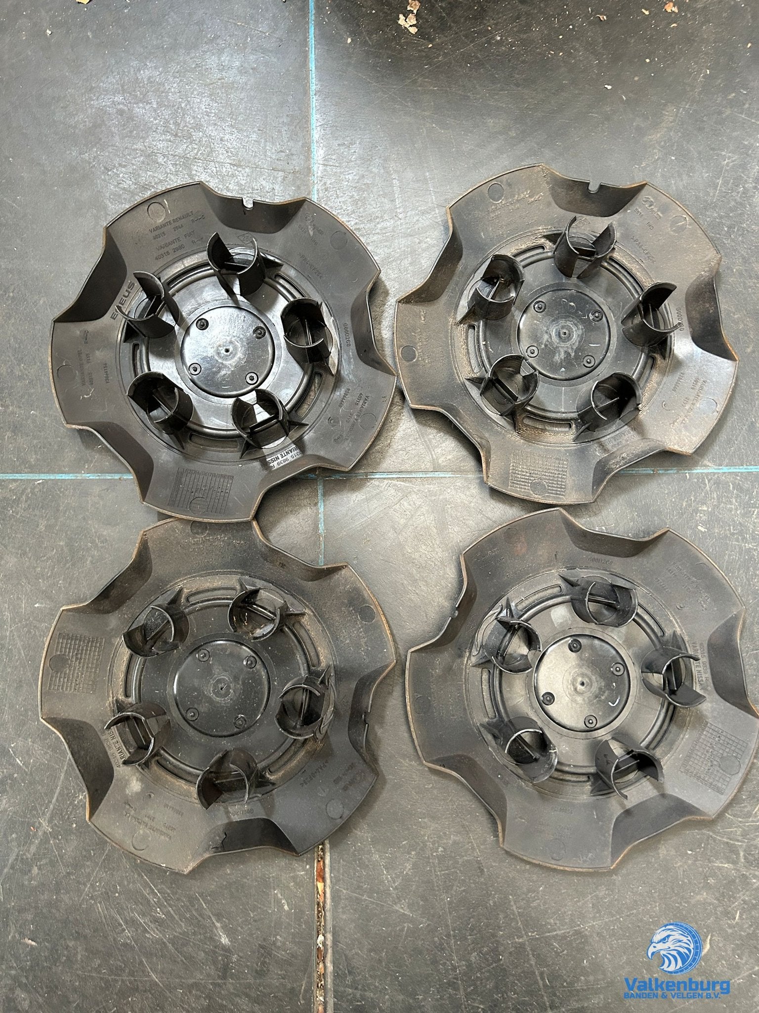 ORIGINELE Fiat Talento naafkap naafdop wieldop set zwart chr, Gebruikt, -, Verzenden, -