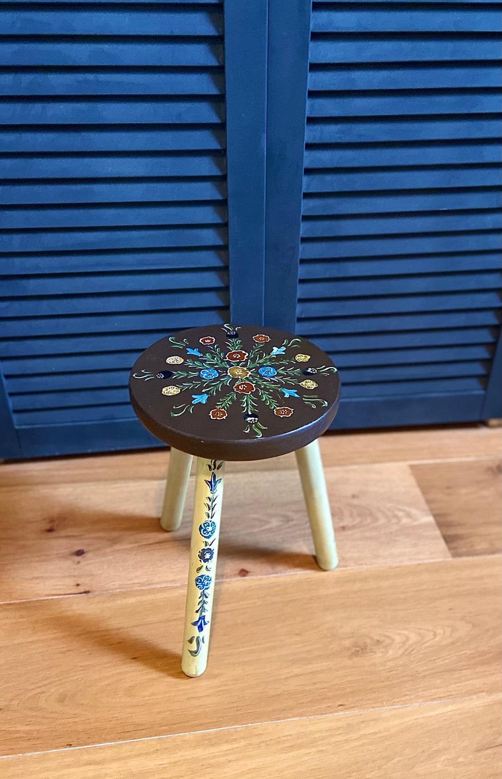 Hindelooper krukje, Huis en Inrichting, Ophalen, Zo goed als nieuw, Rond, Minder dan 55 cm