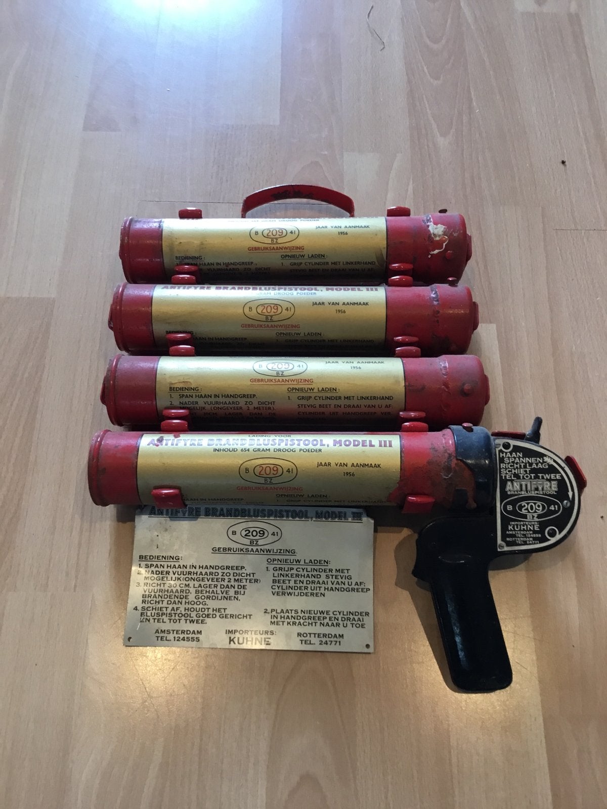 Antifyre Brandbluspistool Model III met 4 cilinders, Ophalen of Verzenden, Gebruikt, Brandblusser