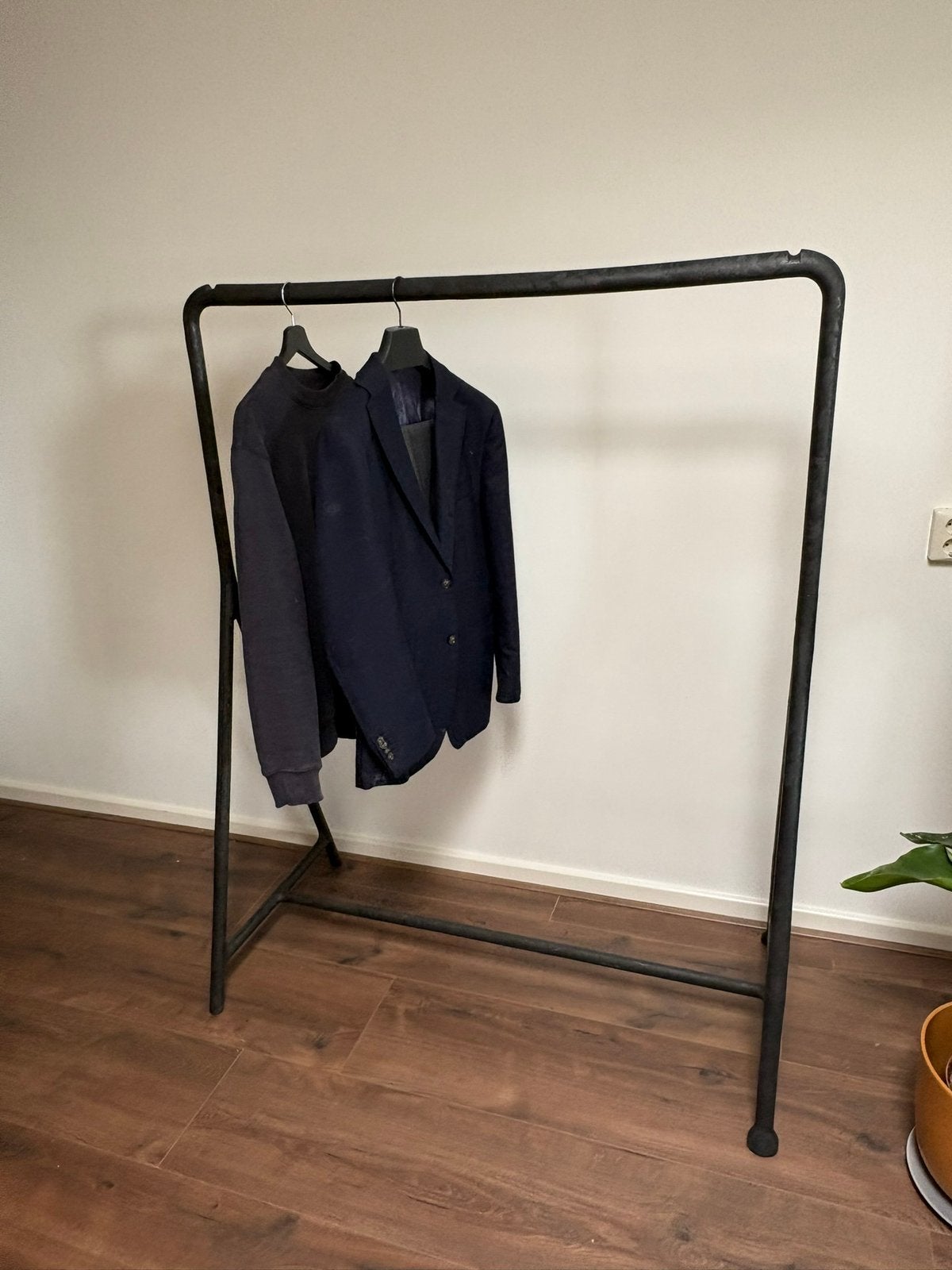 Kledingrek, Ophalen of Verzenden, Zo goed als nieuw