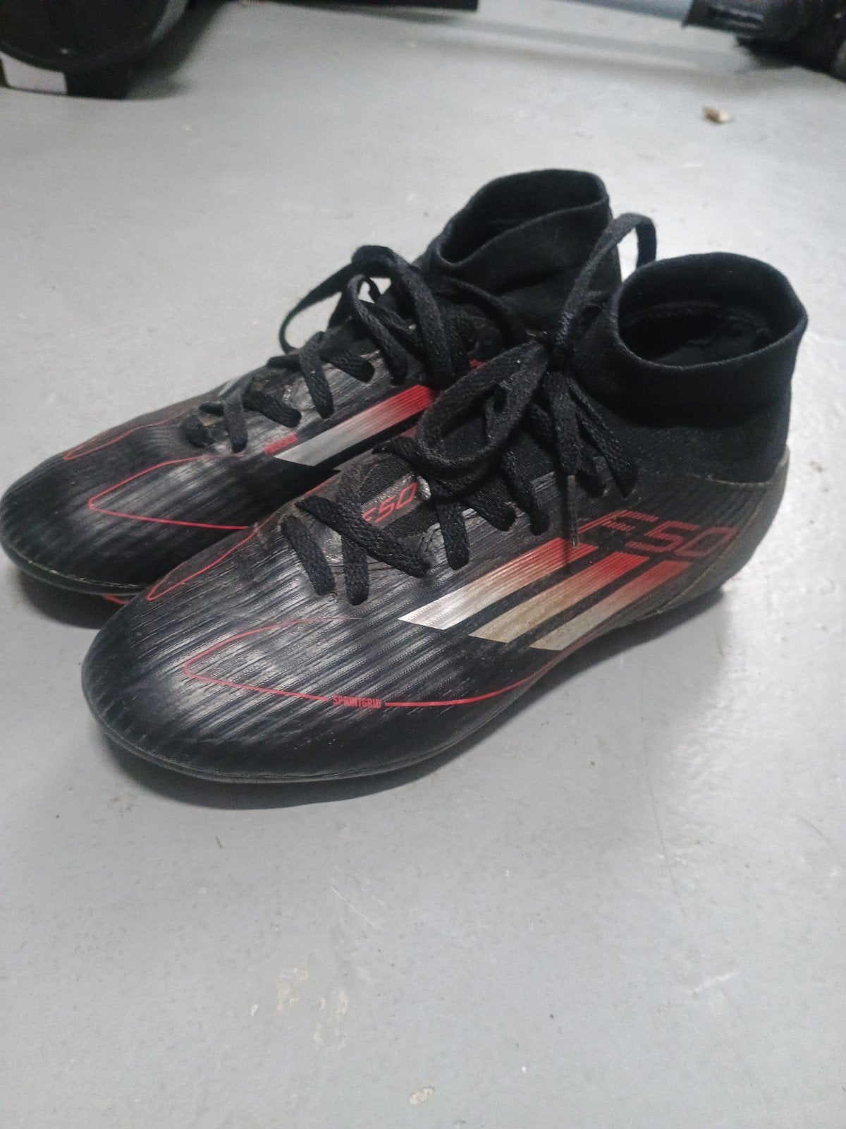 Adidas F50 maat 34, Gebruikt, Maat XS of kleiner, Schoenen, Ophalen of Verzenden