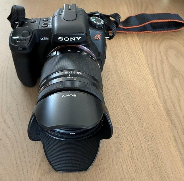 Sony alpha 350 DSLR, Spiegelreflex, Ophalen of Verzenden, Zo goed als nieuw, Sony