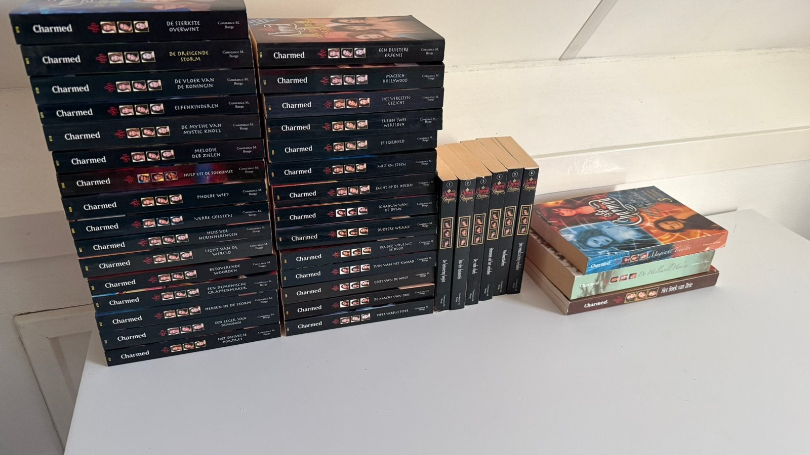 Charmed - Complete boeken serie, Ophalen of Verzenden, Zo goed als nieuw