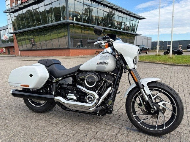 Harley-Davidson FLSB Softail Sportglide Sport (bj 2021), Dopplerlaan 26
9207 HC  Drachten, NL, H-D Benelux B.V., Gebruikt, Bedrijf