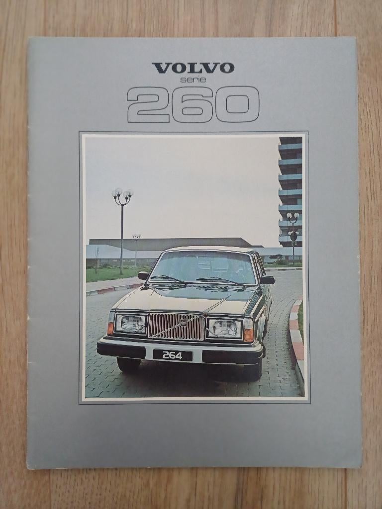 Volvo 260 serie brochure uit 1979, Ophalen of Verzenden, Gelezen, Volvo