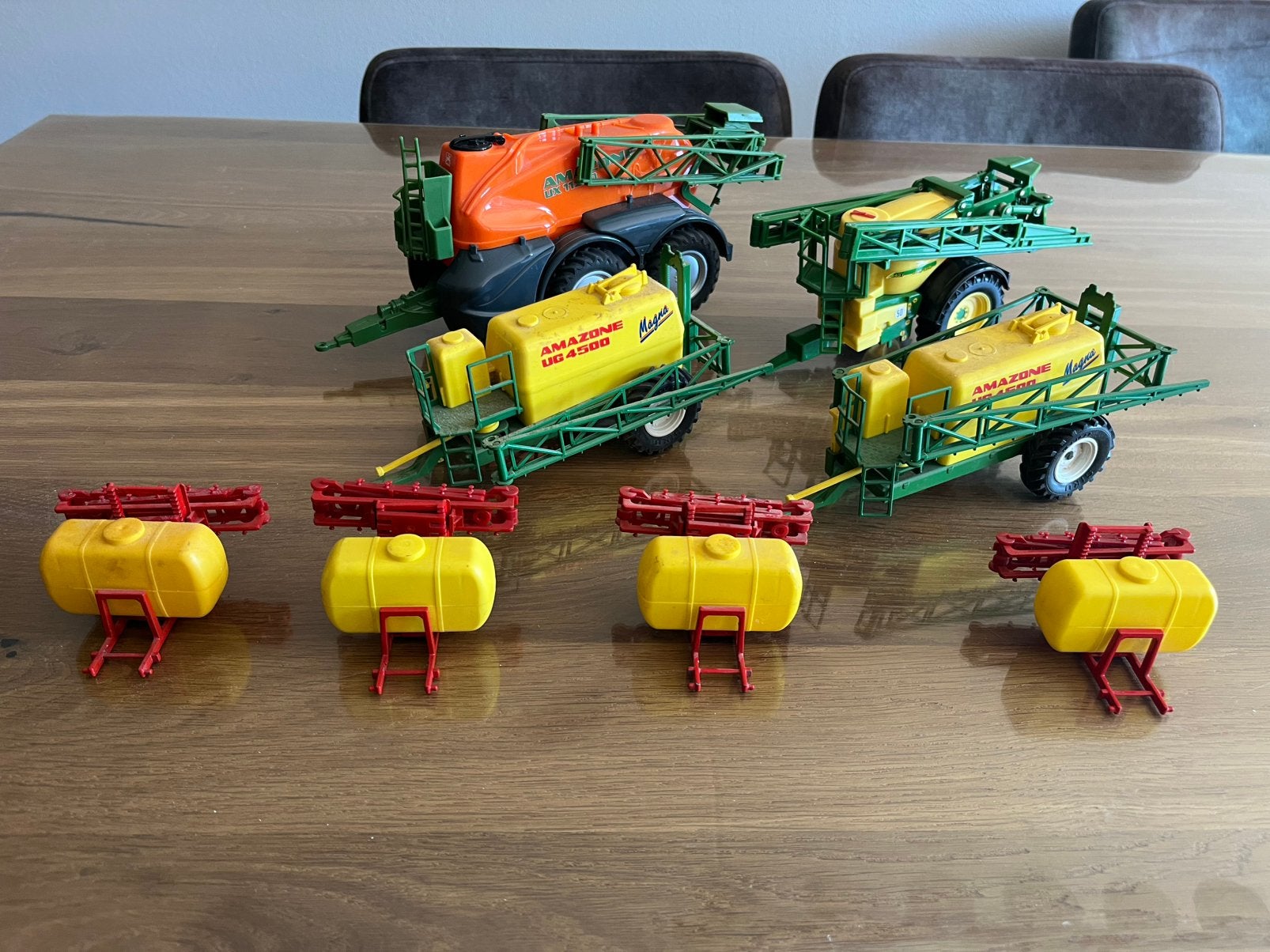 8 Veldspuiten Amazone John Deere Siku, Ophalen of Verzenden, Zo goed als nieuw, Tractor of Landbouw, SIKU