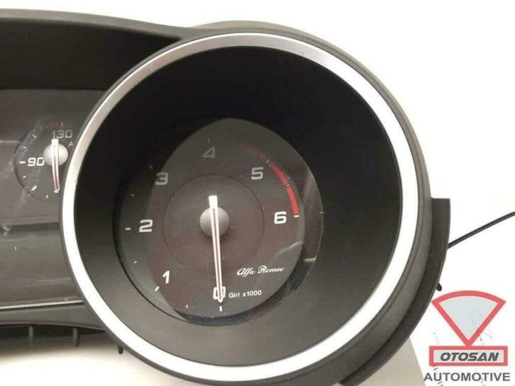 alfa romeo giulietta 2018 km teller unit diesel a2c17137900, Gebruikt, Dpofca@stellantis.com, Stellantis Europe S.p.A., Ophalen of Verzenden
