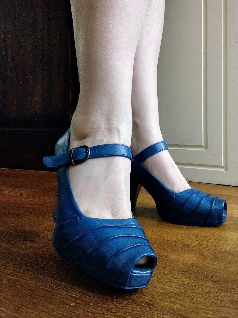 Stoere Blauwe Bronx peeptoe hakken - maat 39, Bronx, Blauw, Ophalen of Verzenden, Schoenen met hoge hakken