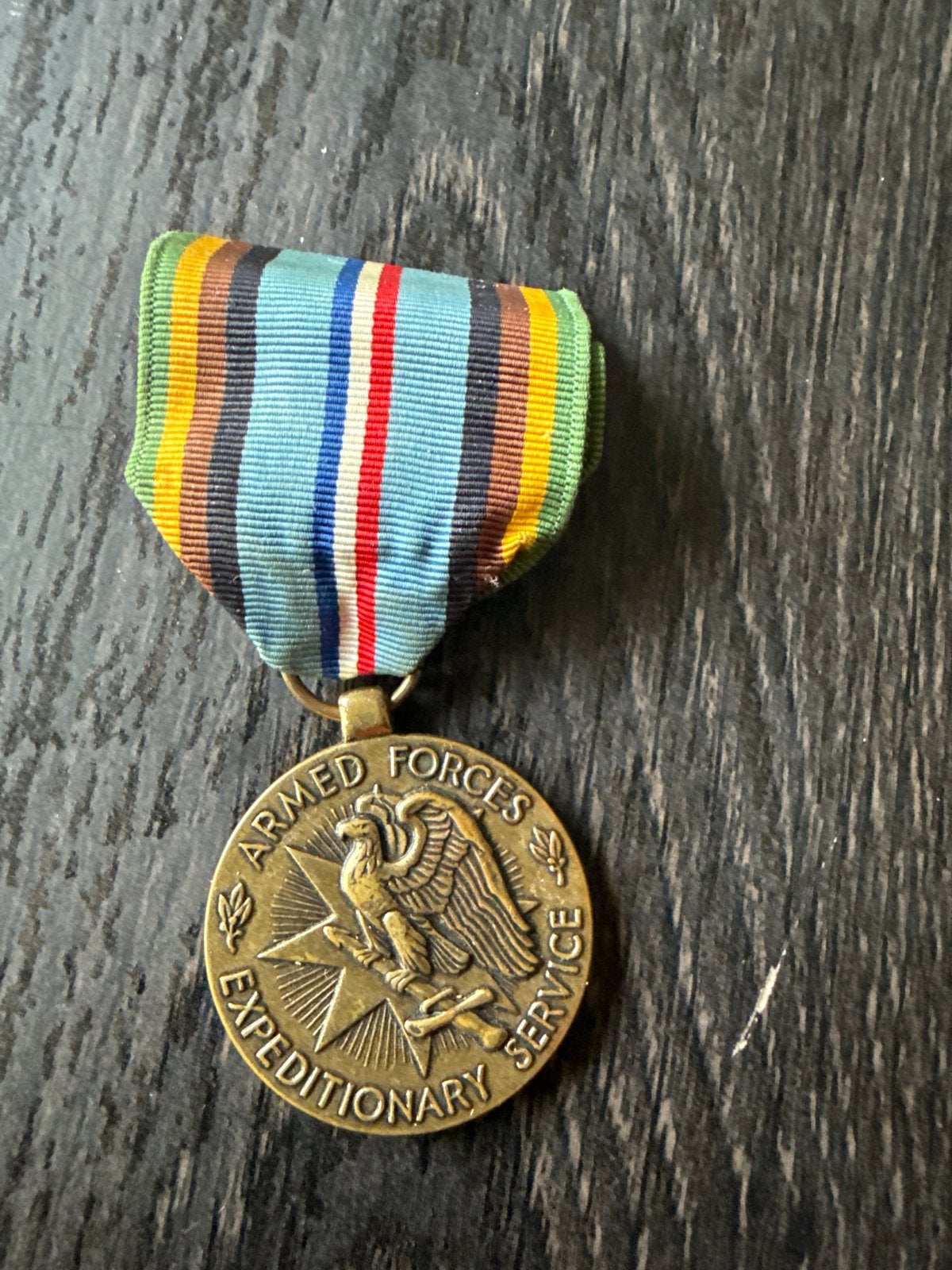 Armed Forces Expeditionary Service Medaille, Verzamelen, Ophalen of Verzenden, Overige soorten, Amerika, Lintje, Medaille of Wings