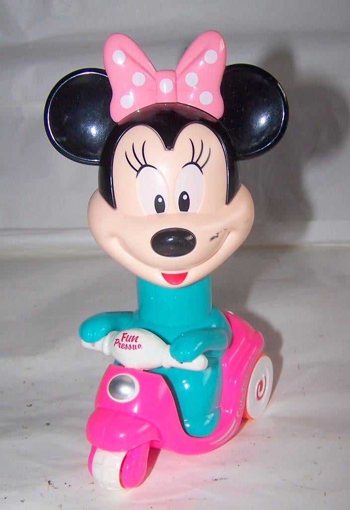 Vintage Disney Minnie Mouse speeltje. Izgs., Ophalen of Verzenden, Mickey Mouse, Zo goed als nieuw, Beeldje of Figuurtje