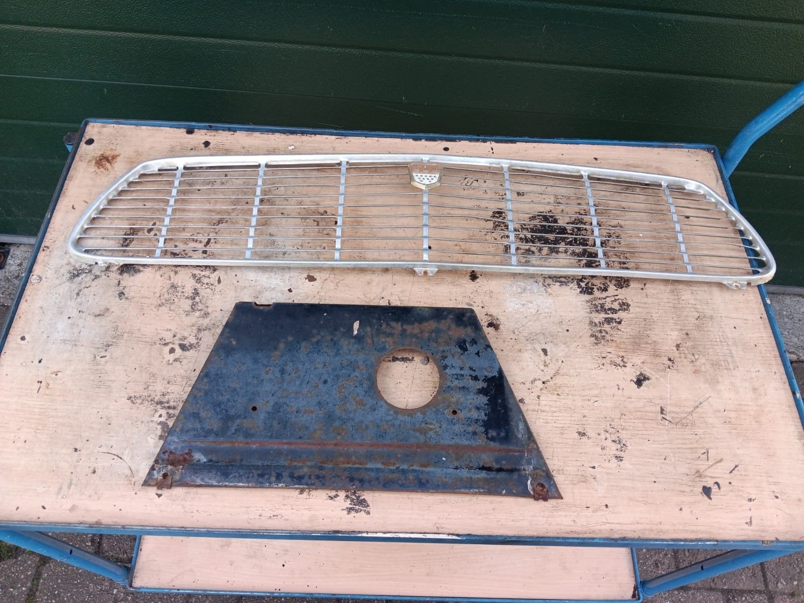 Grill Ford Taunus 12M P4 - Origineel Onderdeel, Ophalen, Gebruikt, Voor, Ford