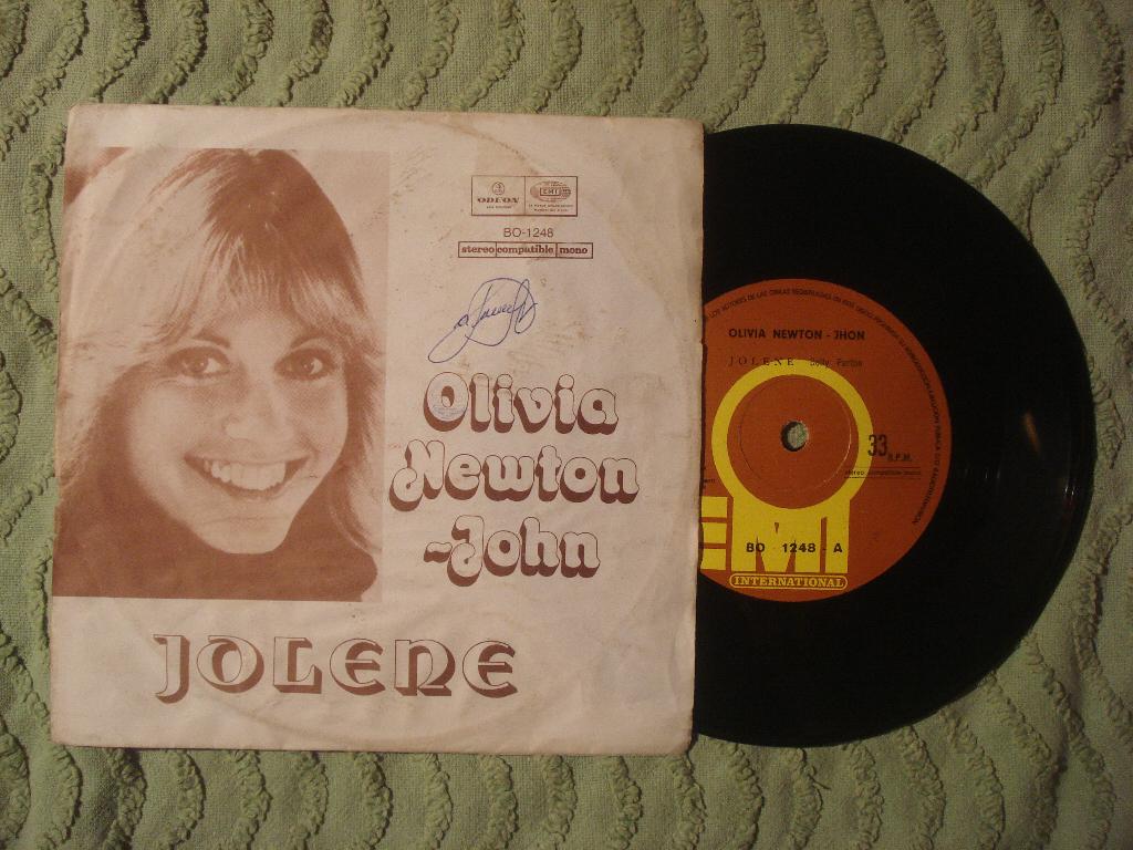 Olivia Newton-John 7" Vinyl Single: ‘Jolene’ (Bolivia) bruin, Ophalen of Verzenden, Gebruikt, Country en Western